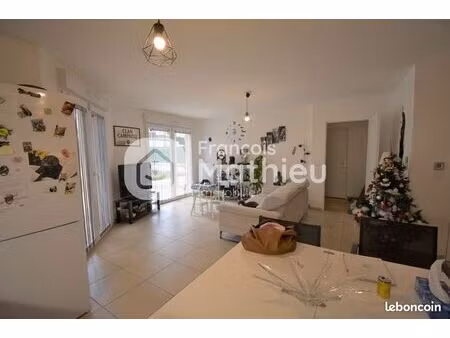 appartement 3 pièces 67 m²