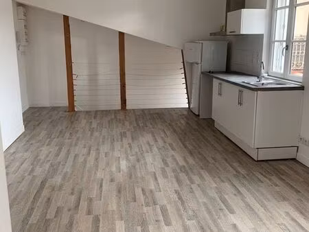 plateau immobilier de 2 log  80 m2 hyper centre