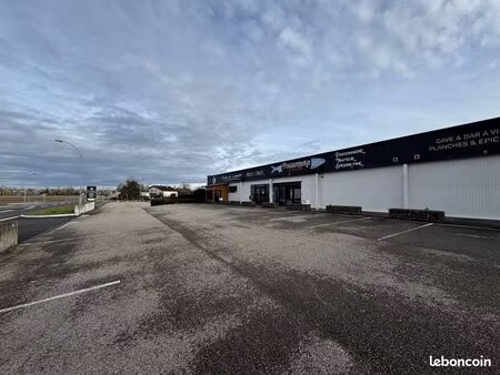 local commercial