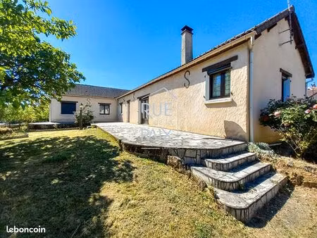 maison 4 pièces 140 m²