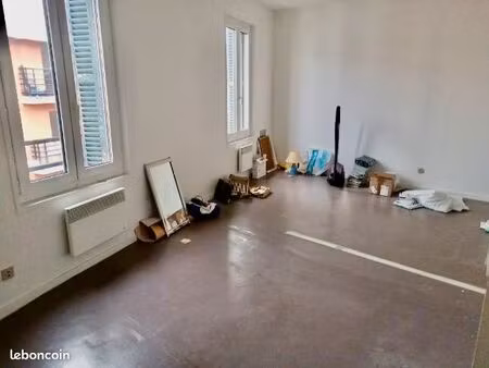 appartement t2 de 53m2 à rénover