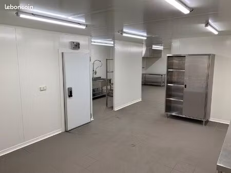 laboratoire de cuisine  salle blanche