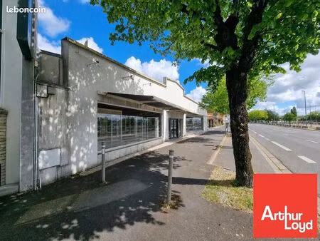 local commercial 252 m² niort