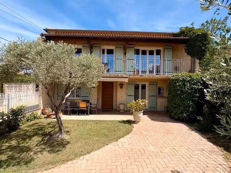 orange - maison famiale de 200 m2 avec dépendance et jardin plein sud