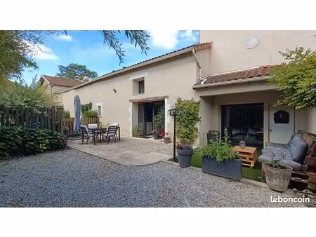 maison 6 pièces 152 m²