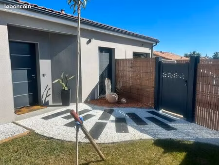 vends maison plein pieds 397000