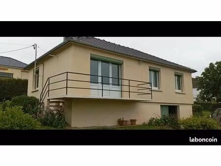 location longue durée maison meublée