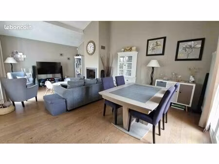 maison 6 pièces 137 m2