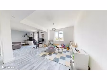appartement 3 pièces 65 m²