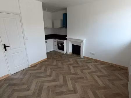 t3 en duplex - neuf - grande rue