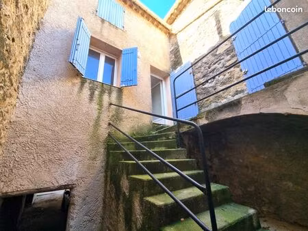 immeuble 125 m² lauris