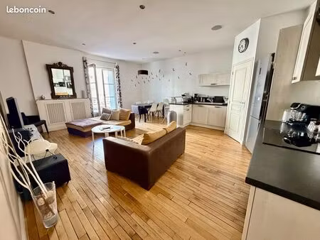 appartement 5 pièces 121 m²