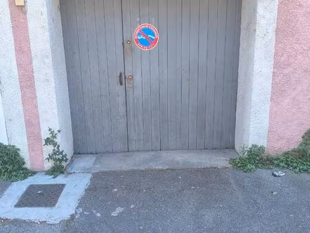 garage à louer