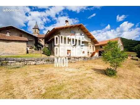 maison 6 pièces 150 m²