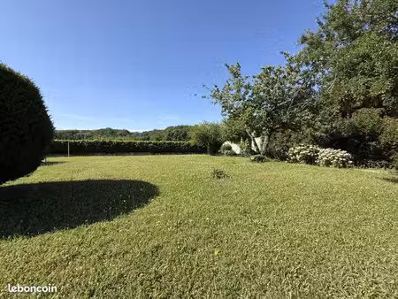 terrain 502 m² sainte euphemie