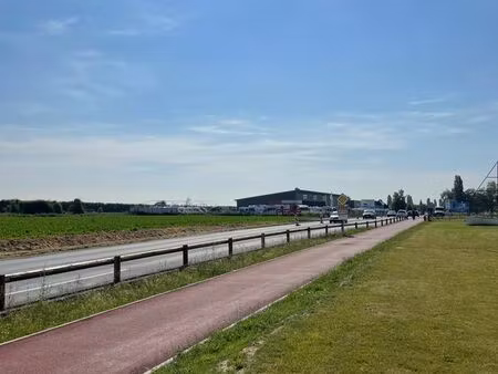 plateau bureaux 300 m² boos (route de paris 76520) _ 1500/ mois