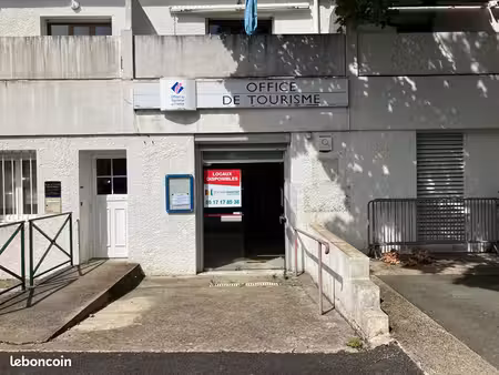 local bureaux 80 m²