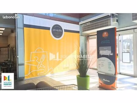 local commercial 65 m²