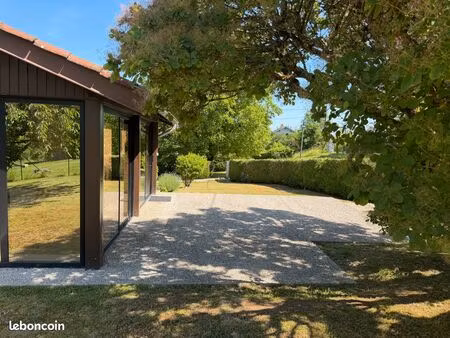 maison individuelle 91 m² - terrain 1673 m² - véranda - sous-sol complet