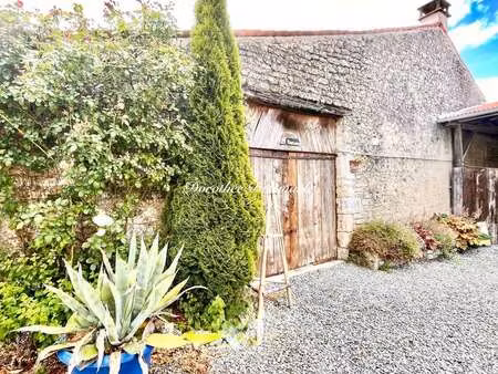 vente maison à migré (17330) : à vendre / 238m² migré