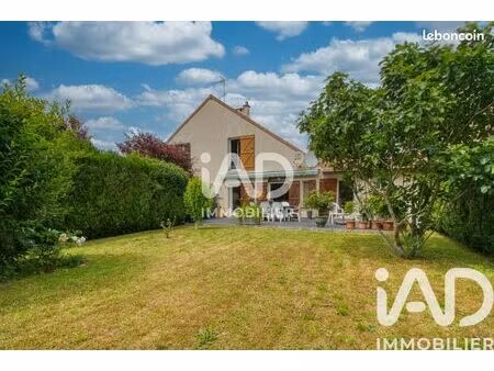 maison familiale 5 pièces 106 m²