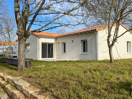 maison 3 chambres