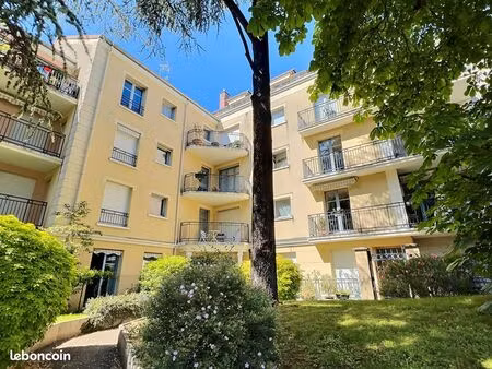 appartement 5 pièces 127 m²