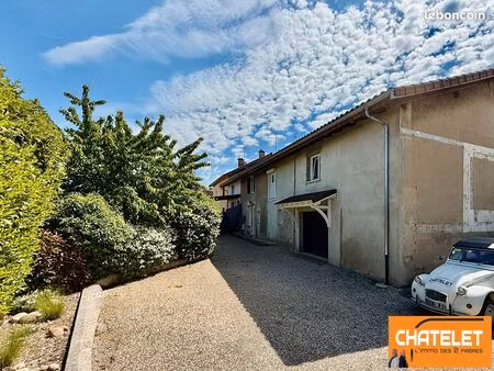 maison 7 pièces 142 m²