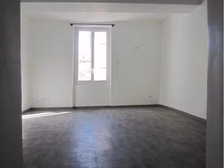 appartement  fonctionnel et lumineux en plein centre d’orange