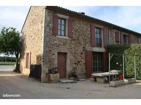 location t4 à roussillon