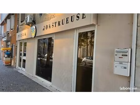 ◊ fonds de commerce pizza/snack équipé – loyer 600 – carpentras – 63 m² ◊