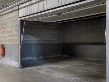 garage en sous sol 21m2