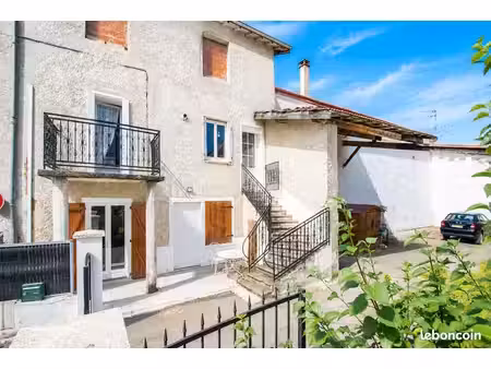 propriété 5 pièces 310 m²
