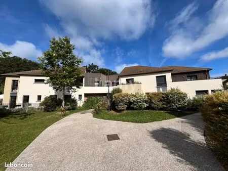 appartement 4 pièces 81 m²