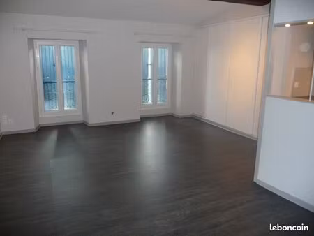 loue appartement t2