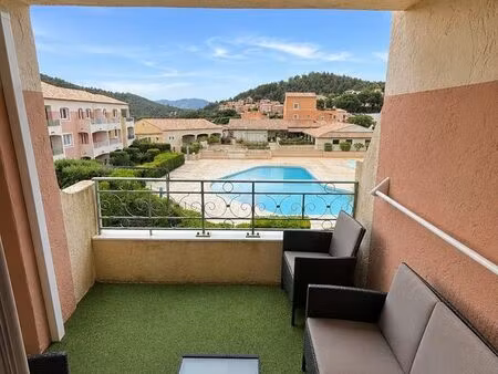 magnifique deux pièces donnant sur le golfe de saint -tropez