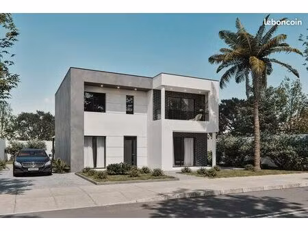 maison 6 pièces 135 m²