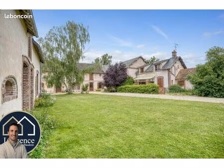 propriété 12 pièces 378 m²