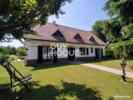 maison 7 pièces 205 m²