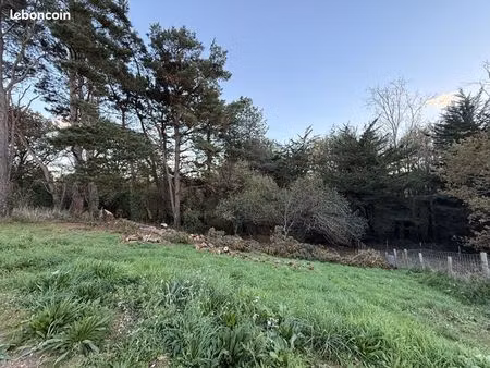 terrain à bâtir - 1066m² - libre constructeur