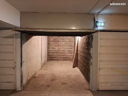 garage 12.5 m²