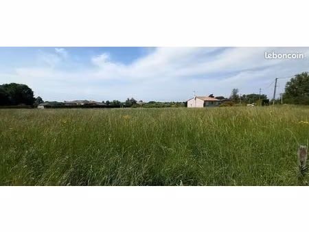 terrain 4256 m² castelsarrasin
