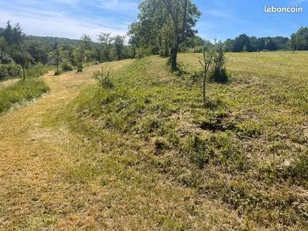 superbe terrain 4000m2 constructible