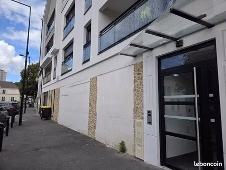 local commercial 61 m² thorigny-sur-marne