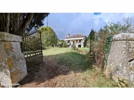 corps de ferme à reconstruire