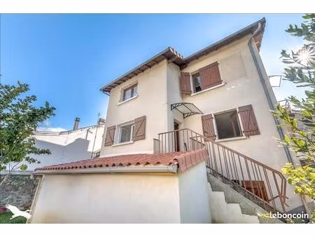 immeuble 221 m² limoges