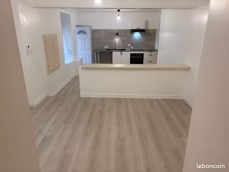 appartement t2 63 m²