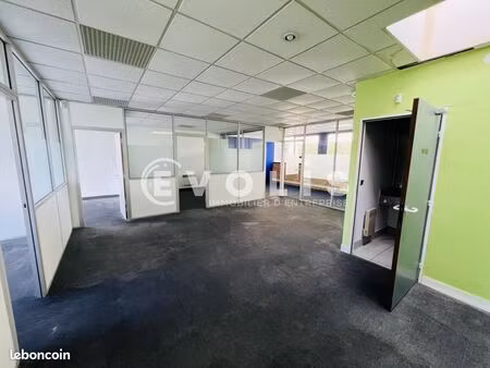 bureau 367 m²
