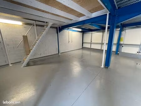 local commercial 150 m² meaux