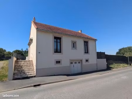 maison 4 pièces 61 m²